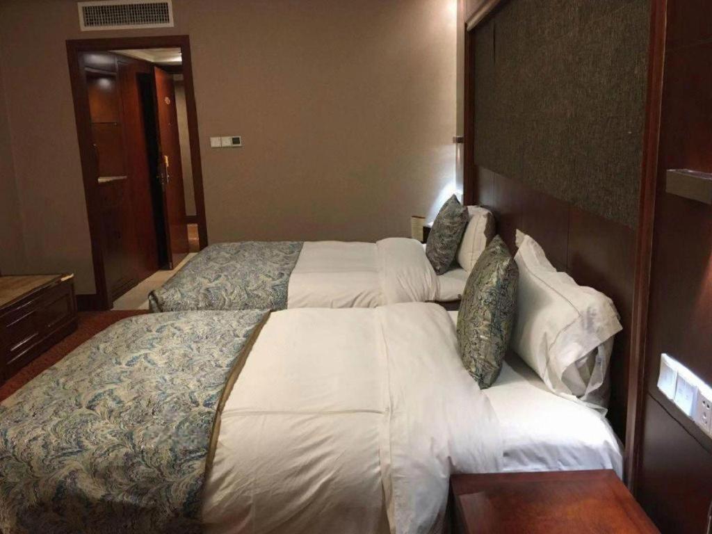 Yantai Golden Gulf Hotel Exterior foto